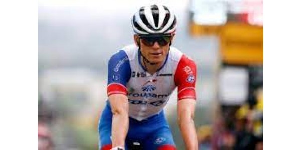 Art Oolong celebra la pérdida del título